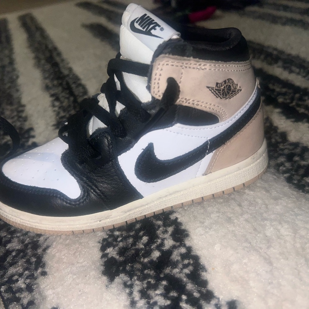Nike High-Top Sneakers - Black, White, and Tan